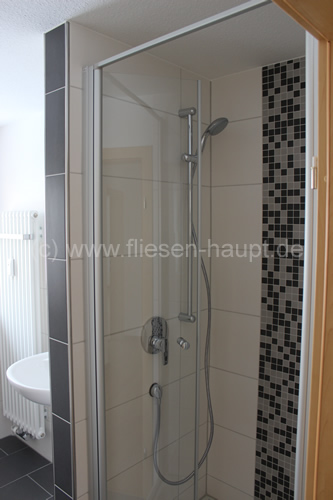 Altenburg Brauhausstraße, Bad mit Mosaik Bild Altenburg Brauhausstraße, Bad mit Mosaik